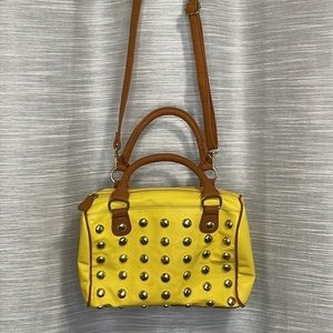 CROSSBODY Yellow Gold Stud Purse